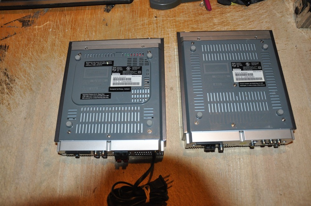 Philips MCD 702/37 Micro Theater DVD/CD Player Tuner Amplifier 2006 Untested