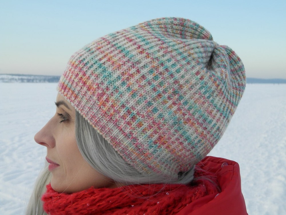Hand Knitted HAT, 100% Wool Yarn (HAND DYED by me)