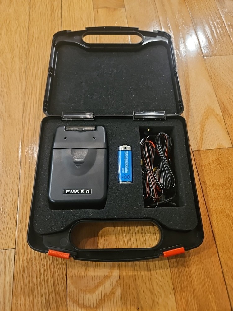 2-channel Variable Electrical Muscle Stimulation EMS 5.0 DEVICE