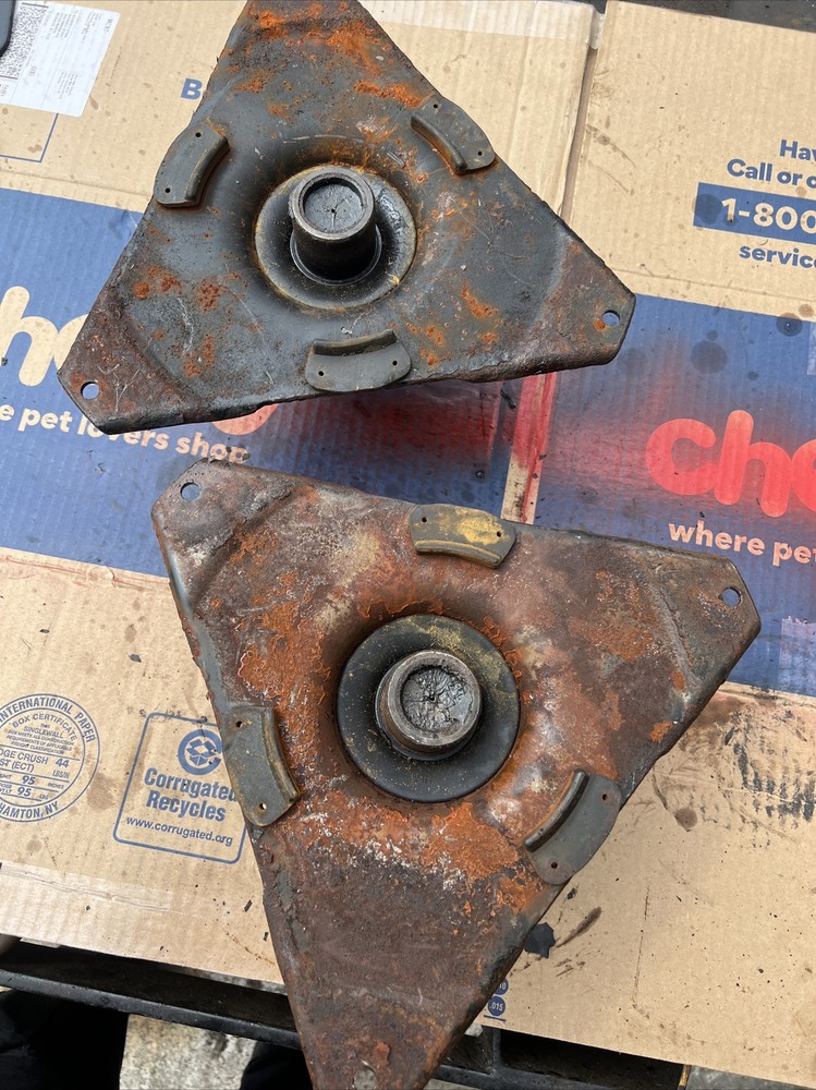 Mercruiser dumper plates