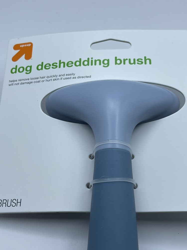 Dog deshedding tool by up & up