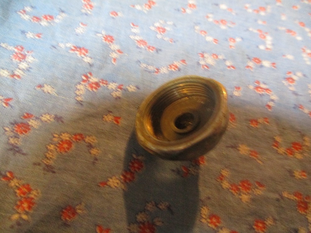 b. Old COLD Faucet Cap Nut Threaded Cold is Porcelain As Found Condition