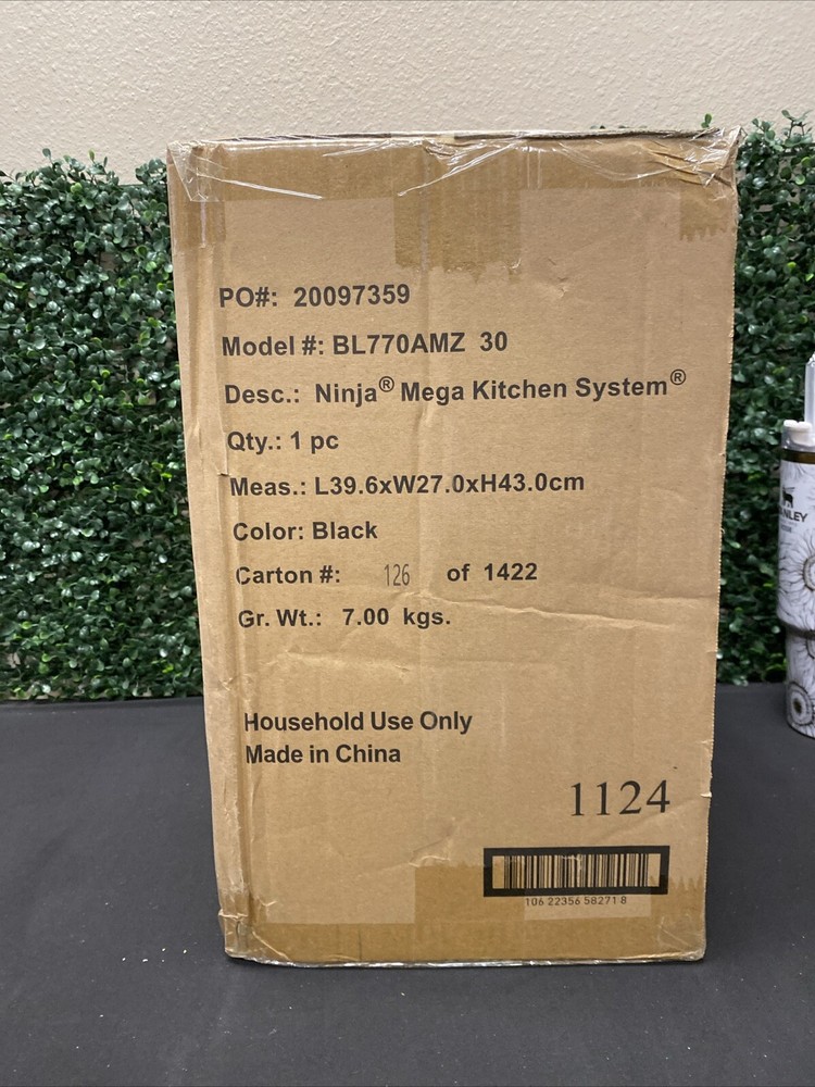 Mega Kitchen System with 72 oz. Pitcher, 8-Cup Food Processor, 16 oz.