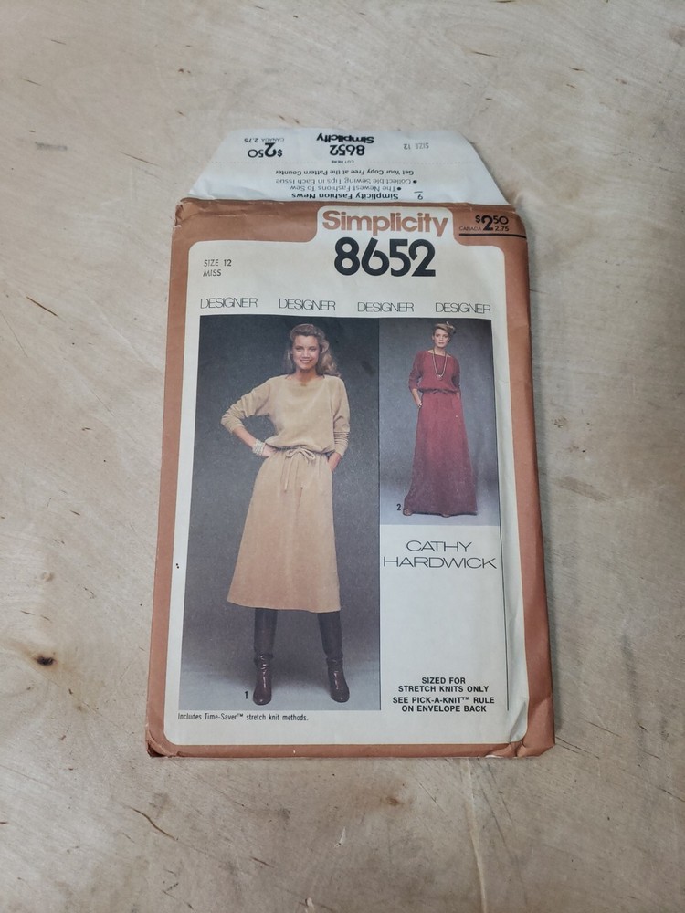SIMPLICITY SEWING PATTERN #8652 MISSES PULLOVER TWO PIECE DRESS SIZE 12. -CUT-