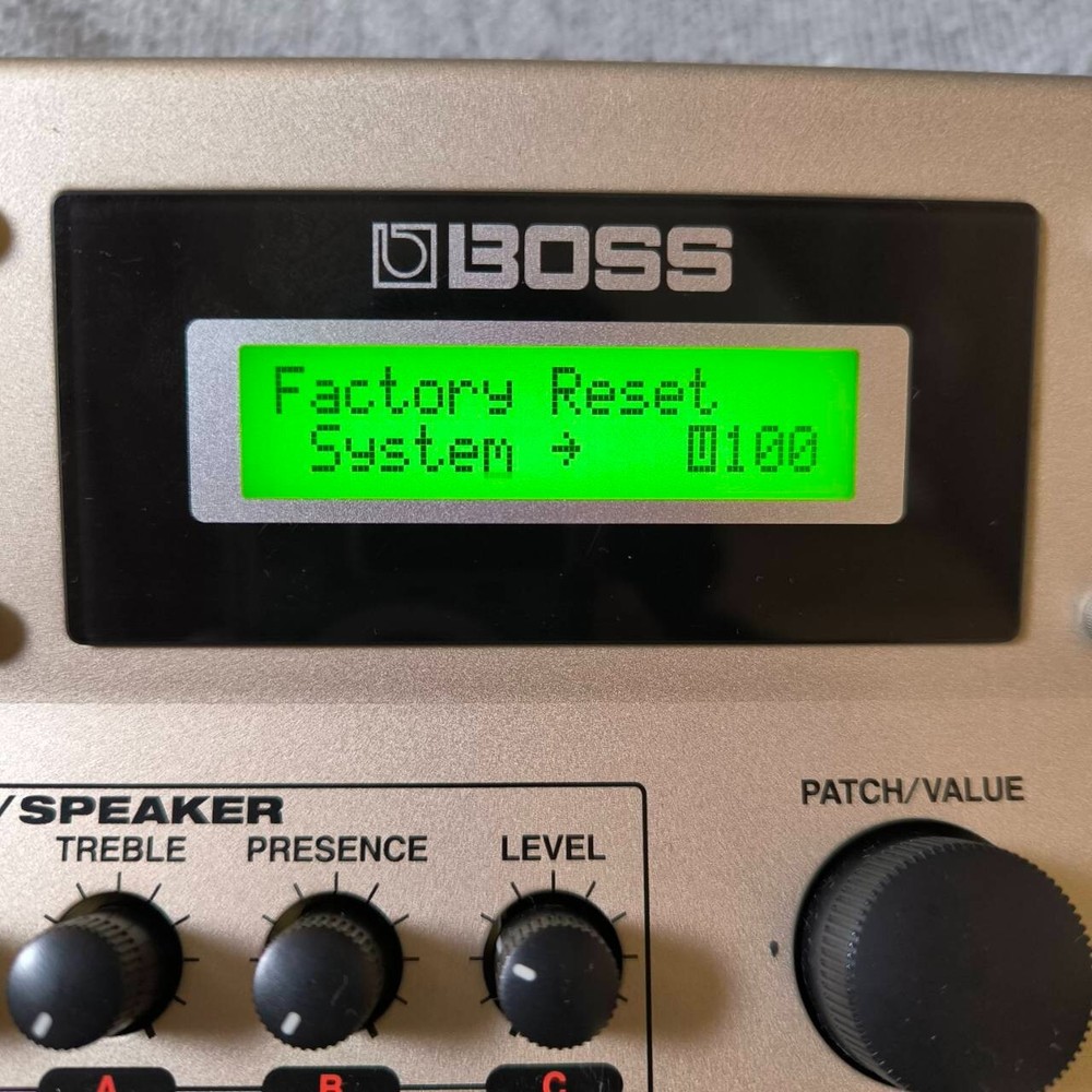 BOSS GS-10 Guitar Effects System Multi-Effects Unit USB Audio Interface from JP