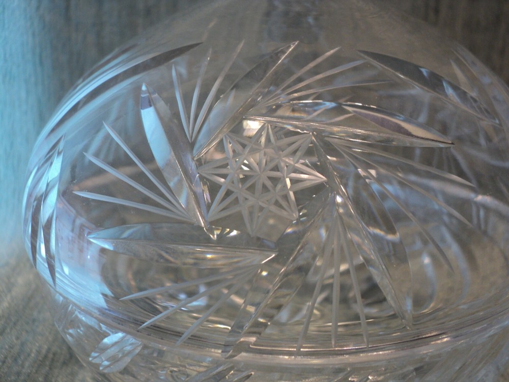 Crystal round covered footed candy dish.