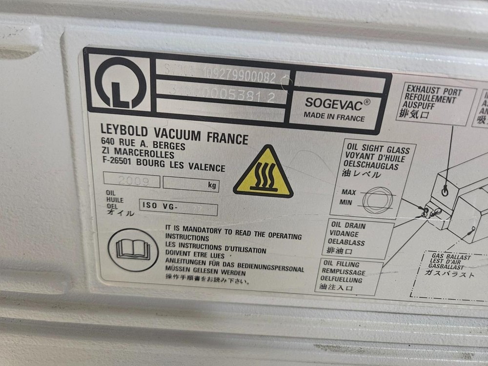 Leybold Sogevac SV200 Rotary Vane Vacuum Pump - Tested - Functional