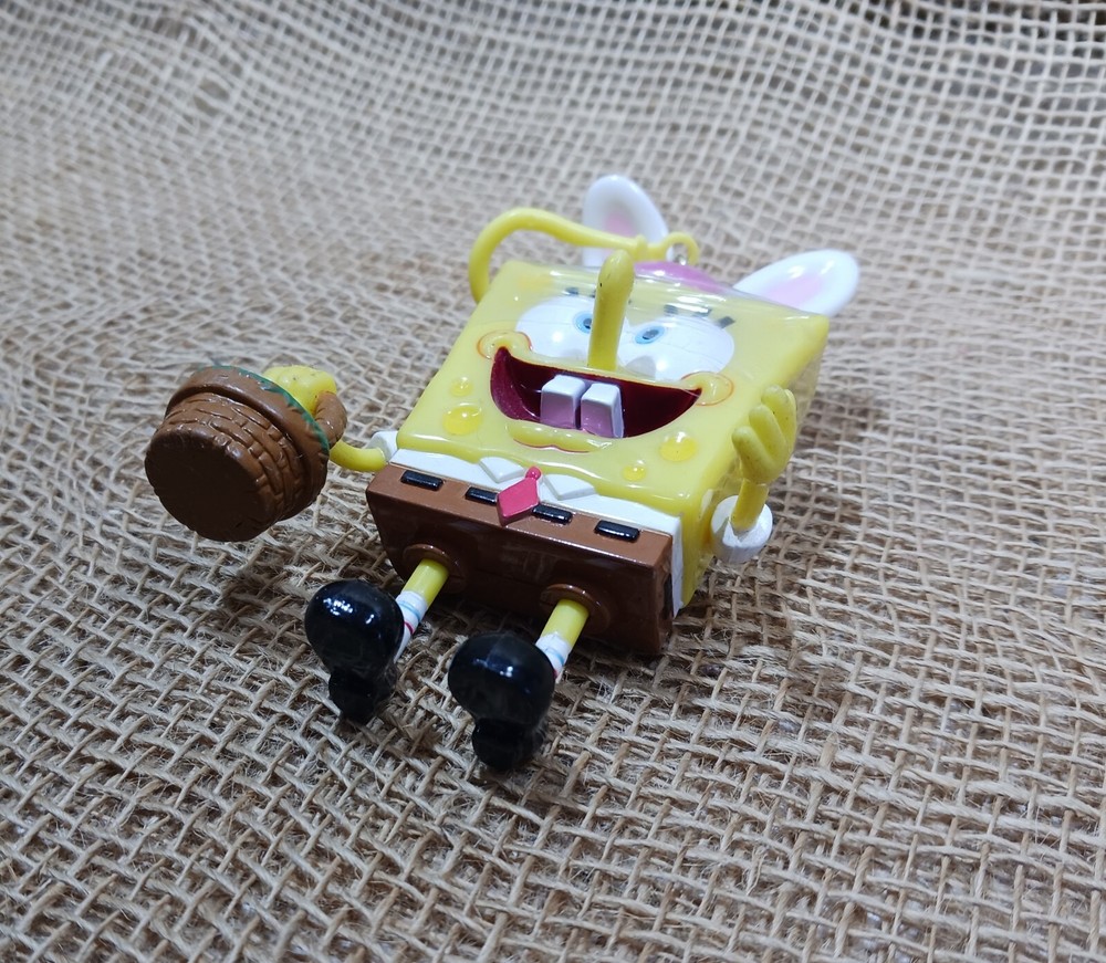 2004 SpongeBob SquarePants Easter Candy Buddy Nick Candy Keychain; new
