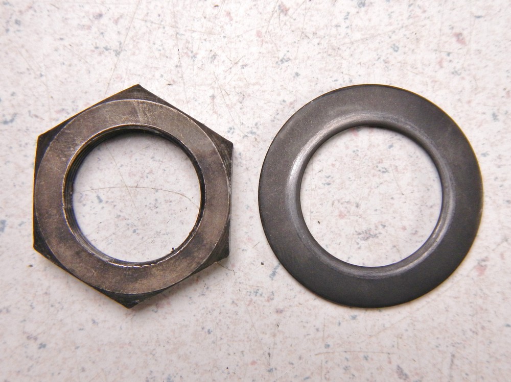 92 SUZUKI QUADRUNNER LT230E CLUTCH MOUNTING NUT & SPRING WASHER