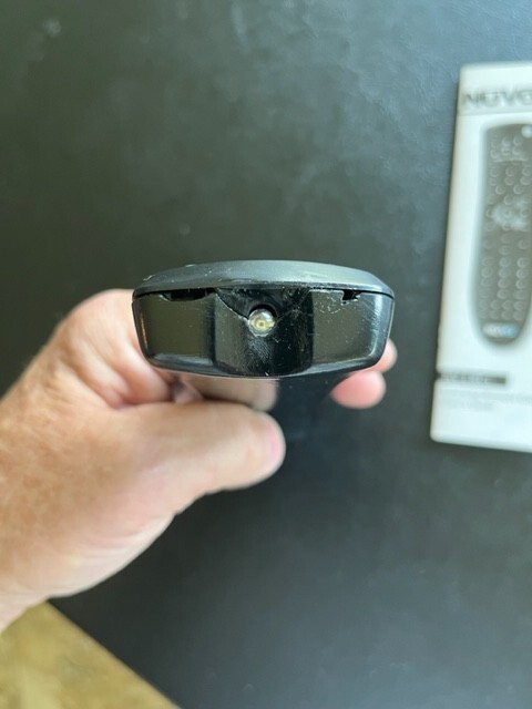 New Nuvo Universal Learning Remote Control NV-LRC1