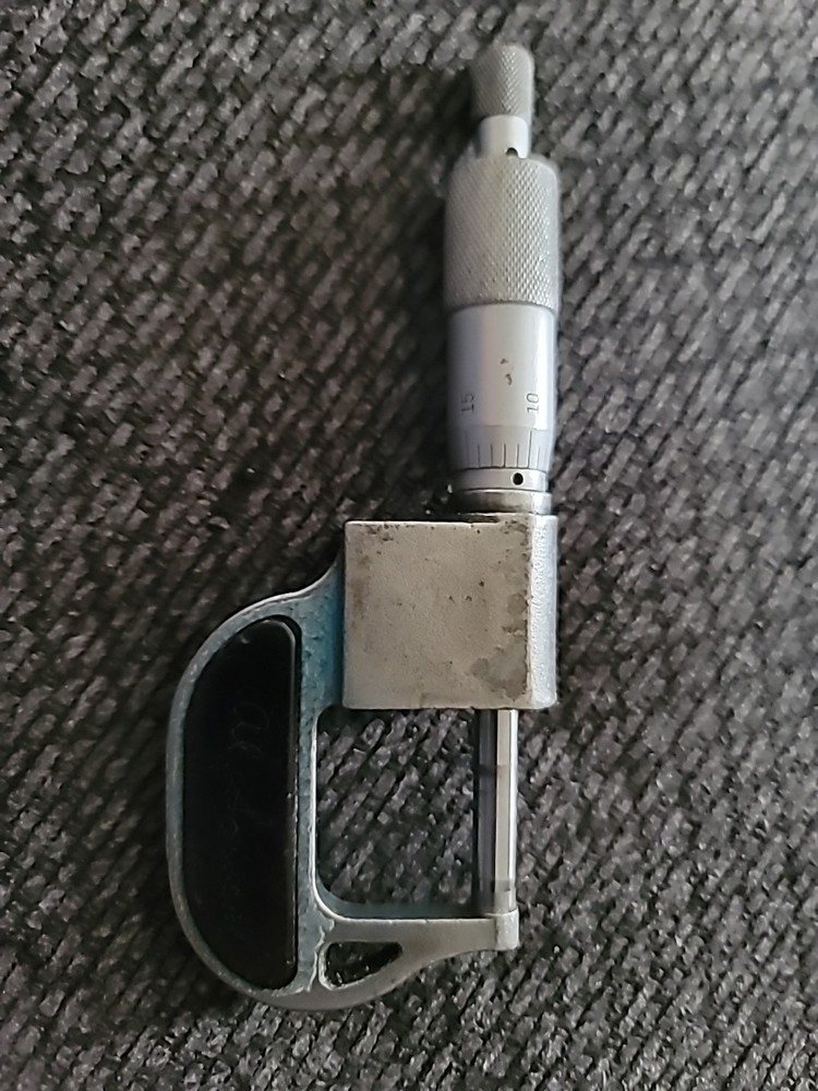 Fowler Digital Rolling Micrometer