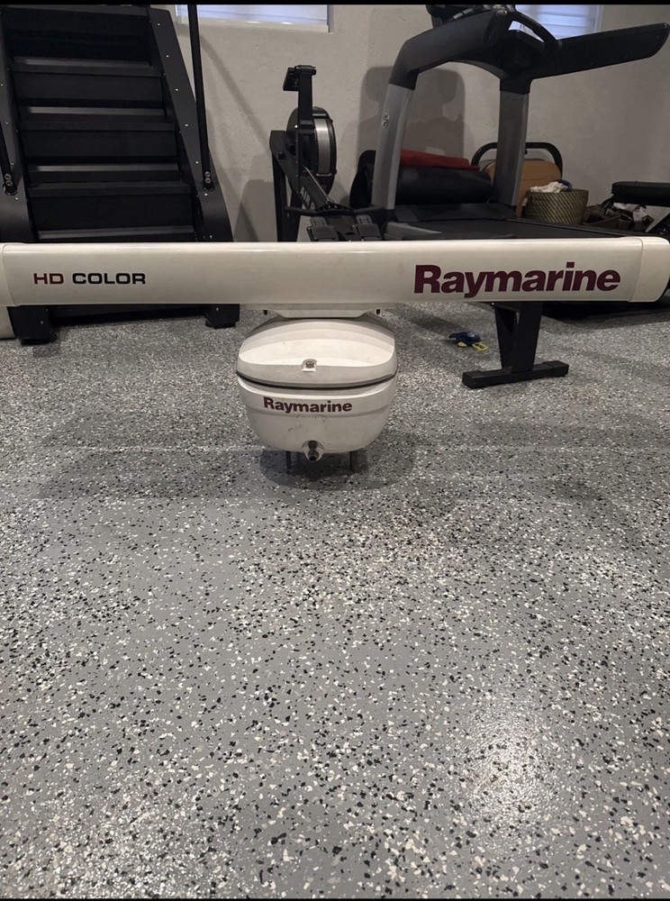 Raymarine 4kW 48" HD Color Digital Open Array Radar System E52069