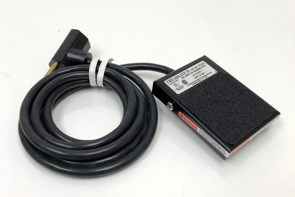 CHALLENGE OEM PART, FOOTSWITCH with PLUG, P/N: E-875-6