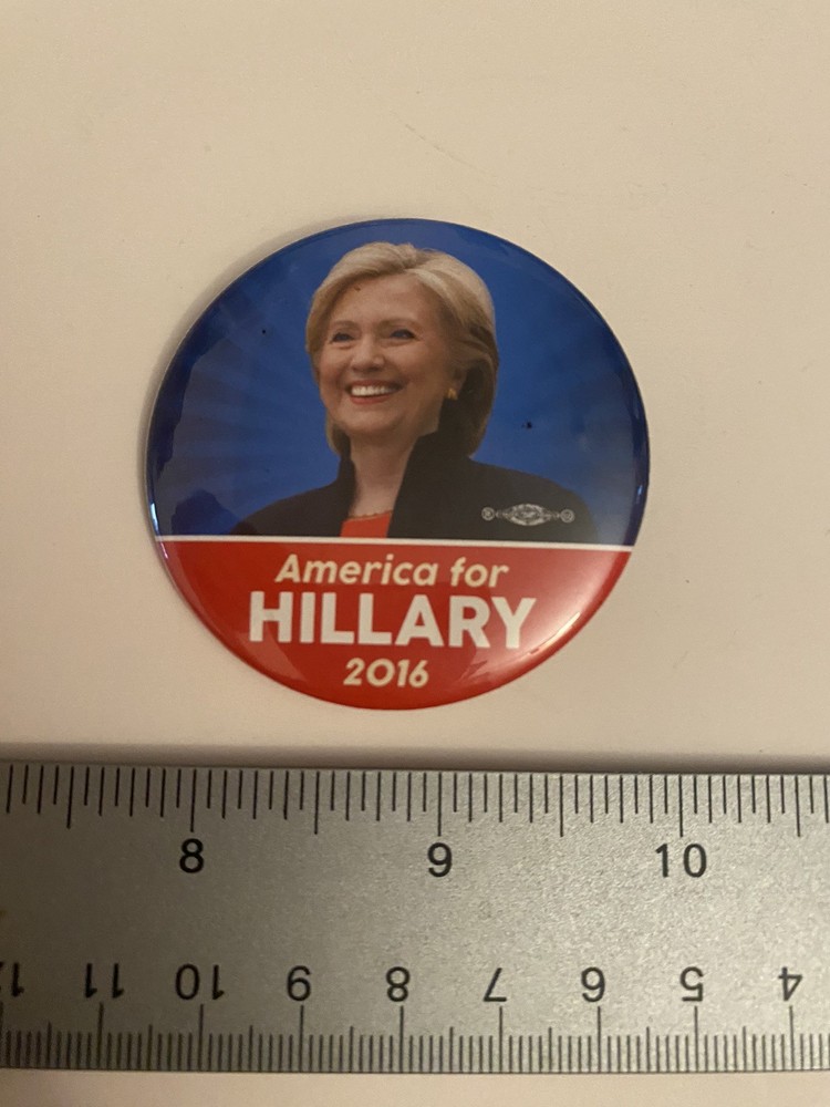America For Hillary 2016 Pin Back Button P91