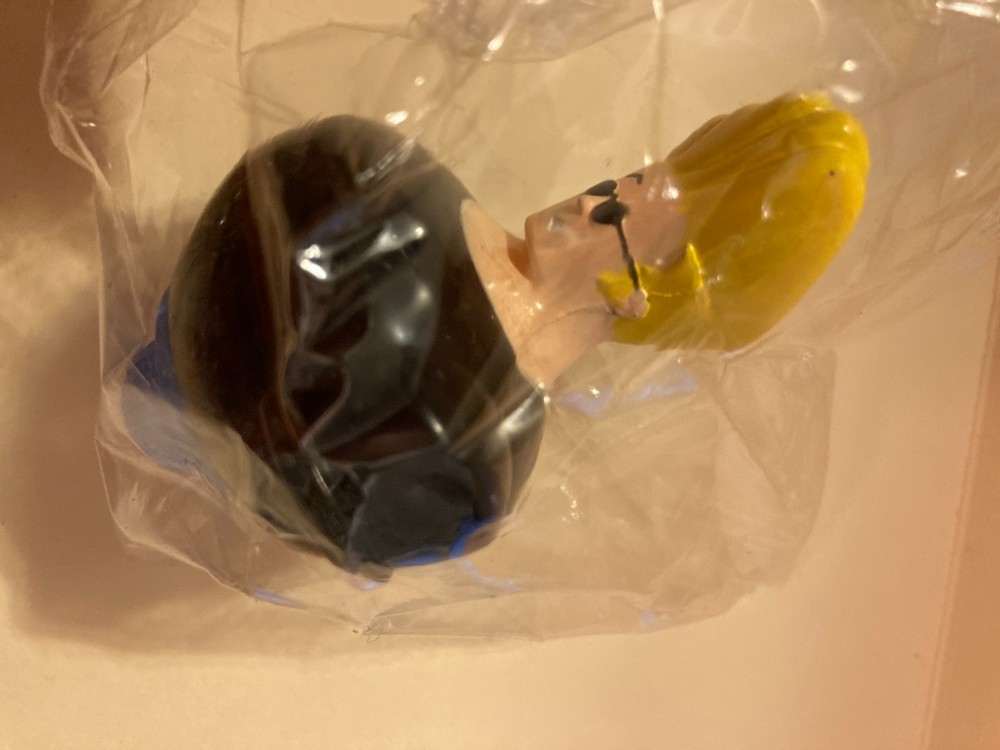 Kelloggs. Disney Top IN PACKAGE - JOHNNY BRAVO