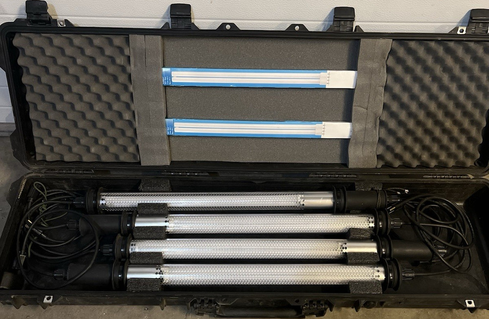 Jameson Fluorescent Continuous Lighting Kit 4 Tubes White Light Studio