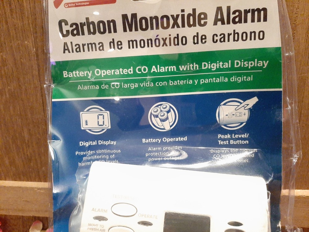 Kidde Carbon Monoxide Detector, AA Battery Powered CO Alarm ~ Tested