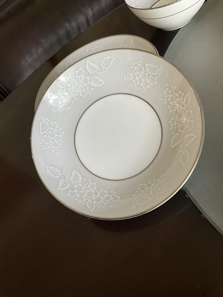 Noritake China Demask 5698 Japan SEVEN PIECE Place Setting EUC