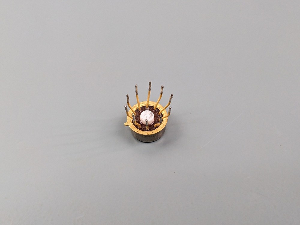 Signetics 2510K Static Shift Register IC, SOLDER PULL