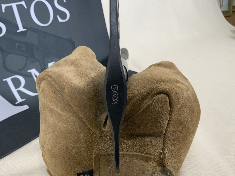 SOG THROWING AXE (B06003387)