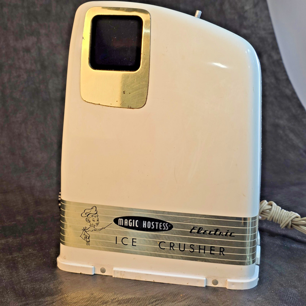 MCM Magic Hostess Portable Electric Ice Crusher. Works perfectly!