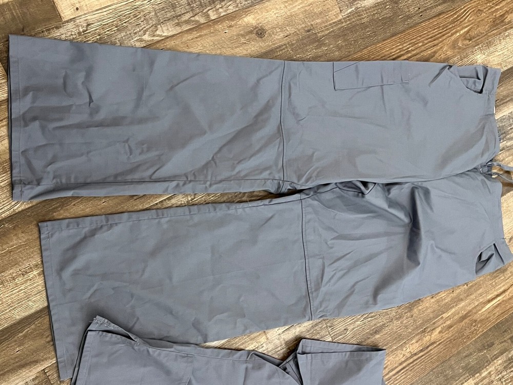scrub sets women stretch