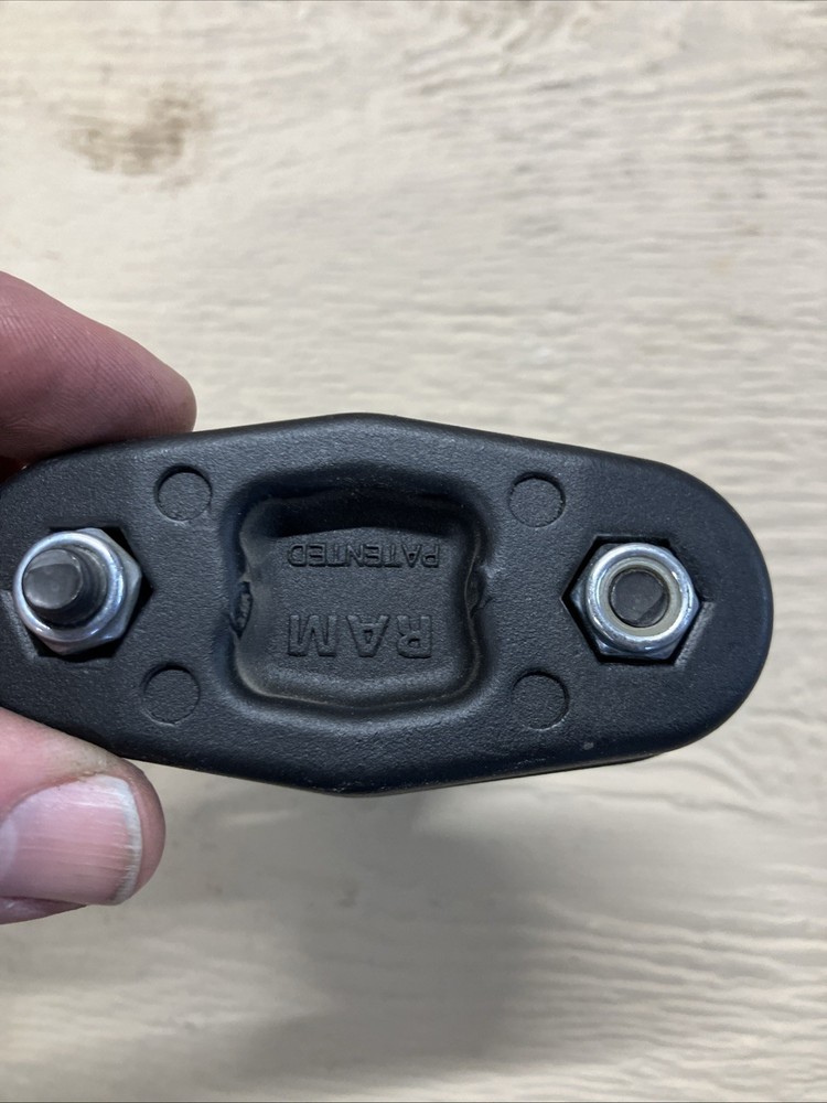 RAM Mount Flat Surface Short Arm w Diamond 1" Ball Base RAM