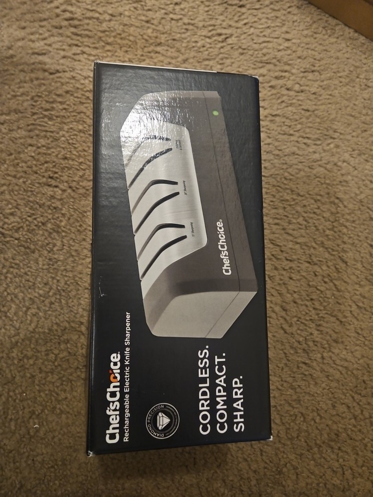 Chef'sChoice Rechargeable AngleSelect SCH52 Electric Knife Sharpener