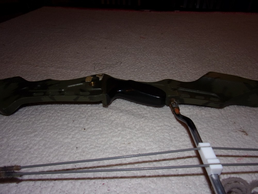 PSE Game Sport Compound Bow