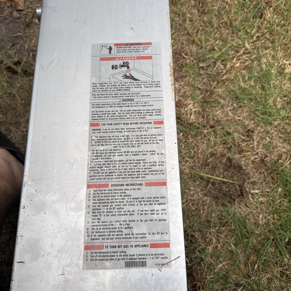 rinnai tankless water heater Parts Or Repair With Box No Controller Unit