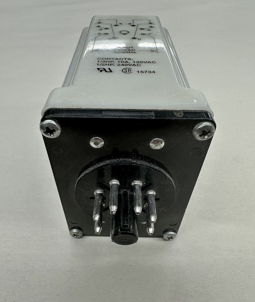  DAYTON 1A366F SOLID STATE TIME DELAY RELAY .1-10 SEC 8 PIN PLUG