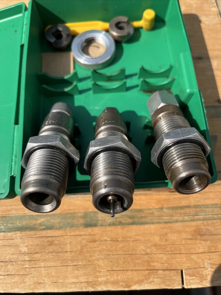 SET OF 3 LEE 44 RELOADING DIE, SHELL HOLDERS