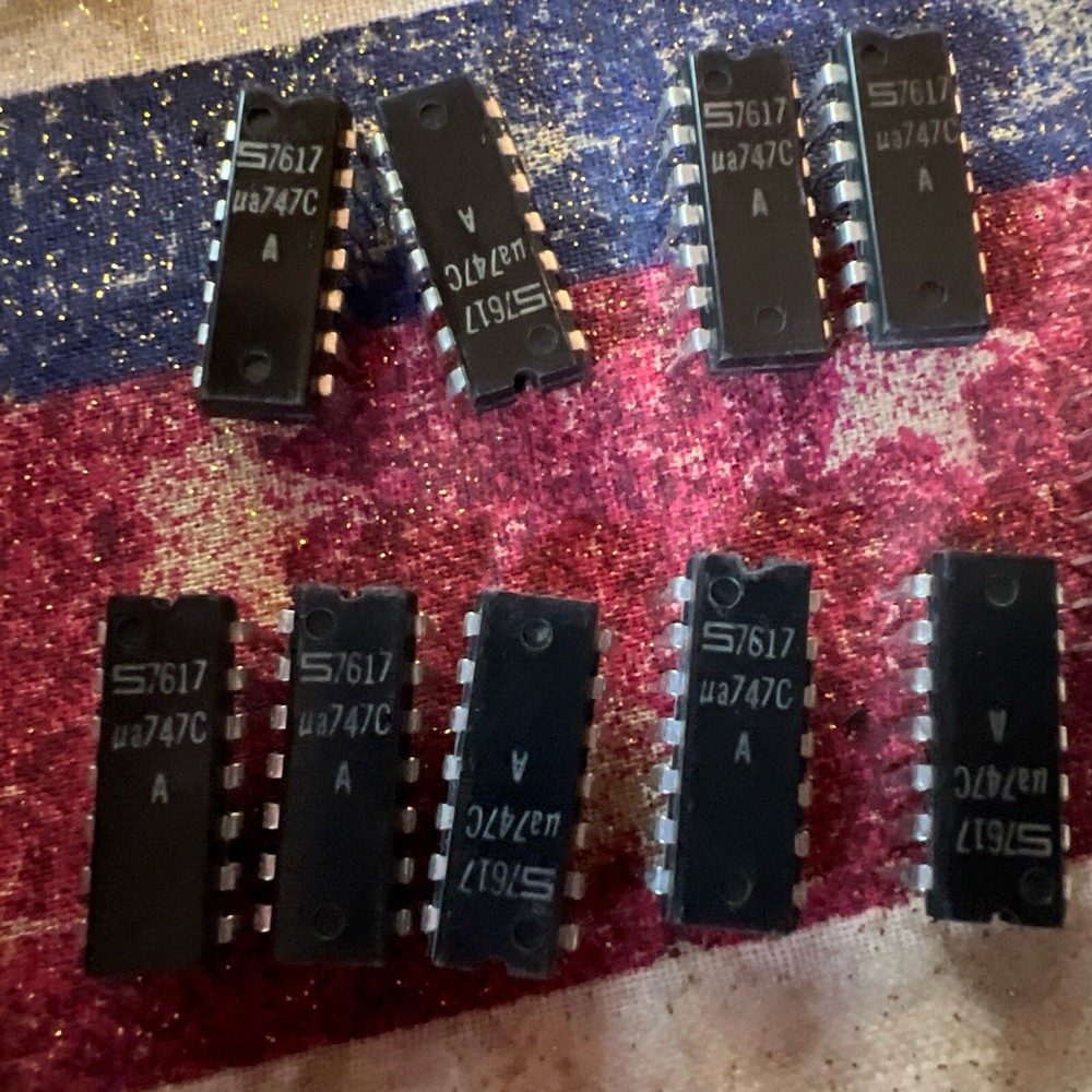 **  QUANTITY 1  **   SIGNETICS UA747CA