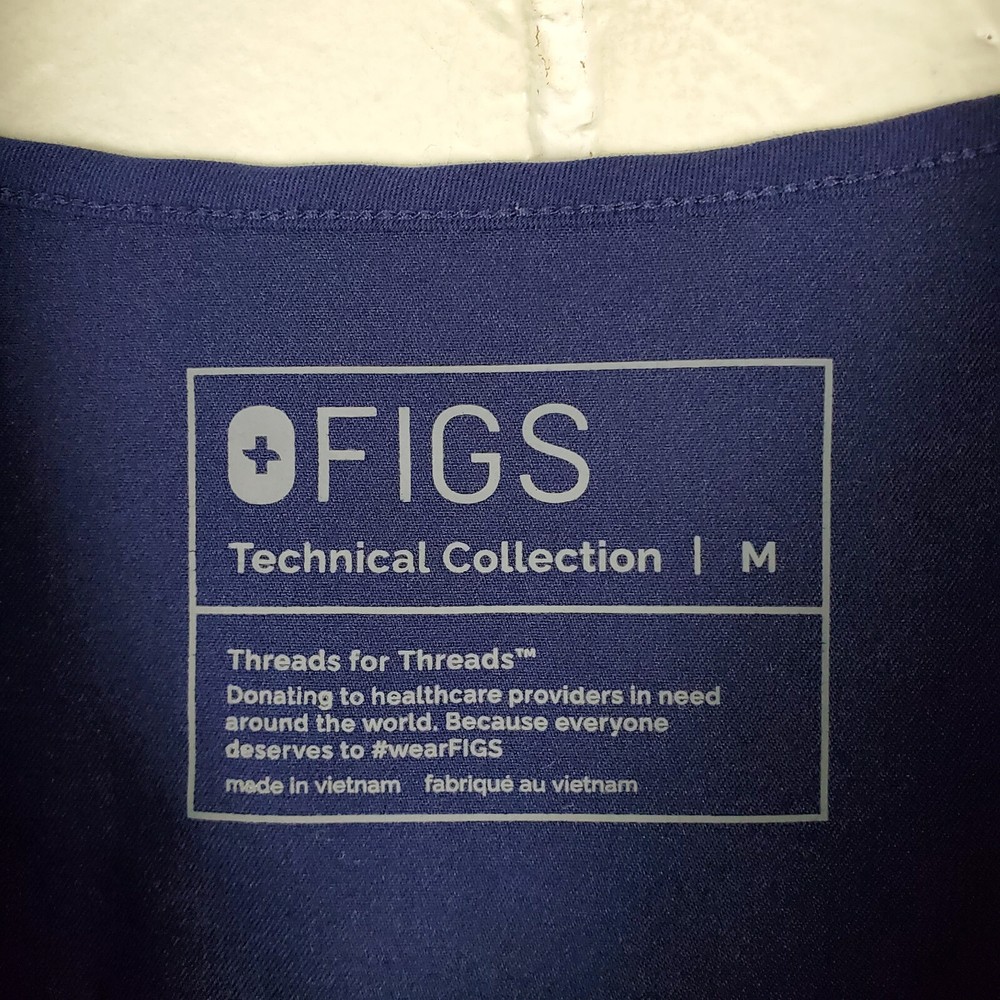 Figs Scrub Top Womens Medium Blue V Neck Short Sleeve Pocket Stretch Pullover