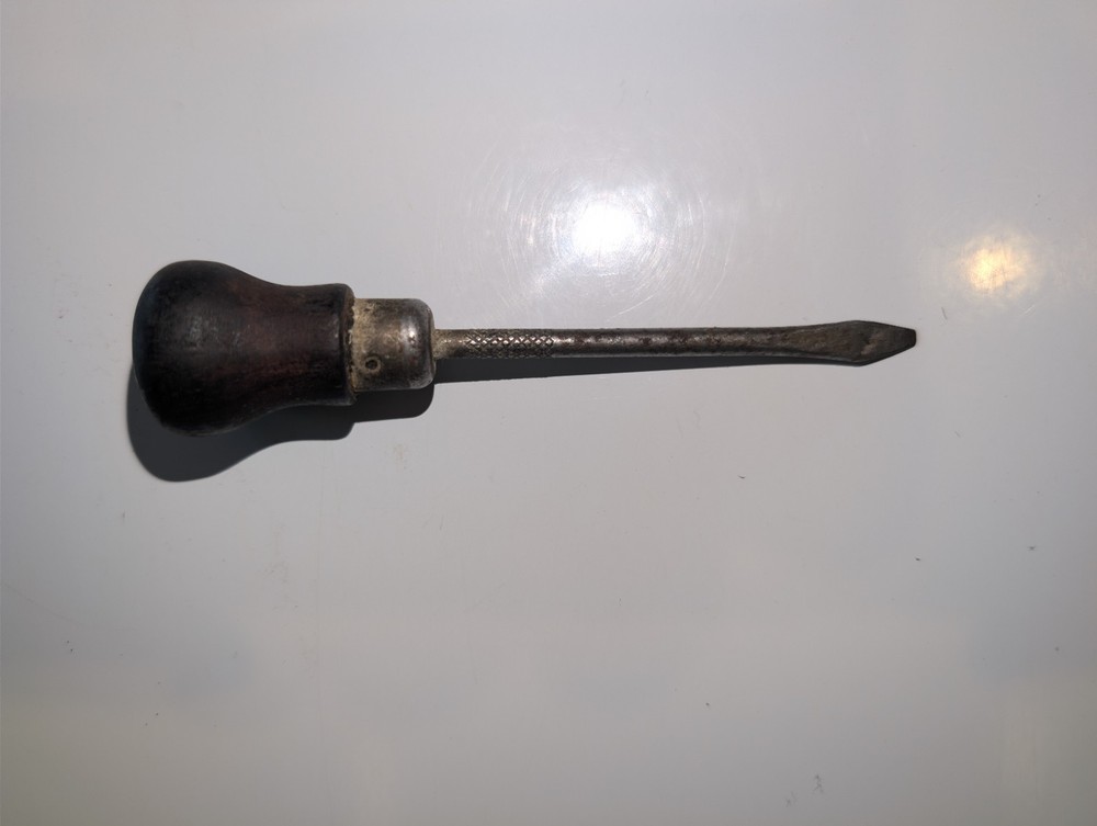 Vintage Screwdriver Flathead Unbranded