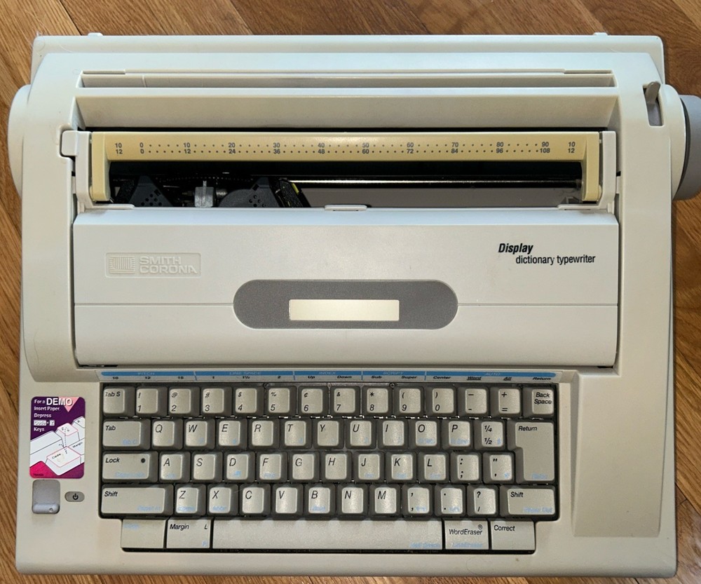 Smith Corona typewriter dictionary NA3HH (Has Cord, TESTED)