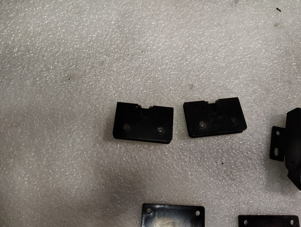 Harman Kardon Rabco ST-7 turntable hinges, 1 pair