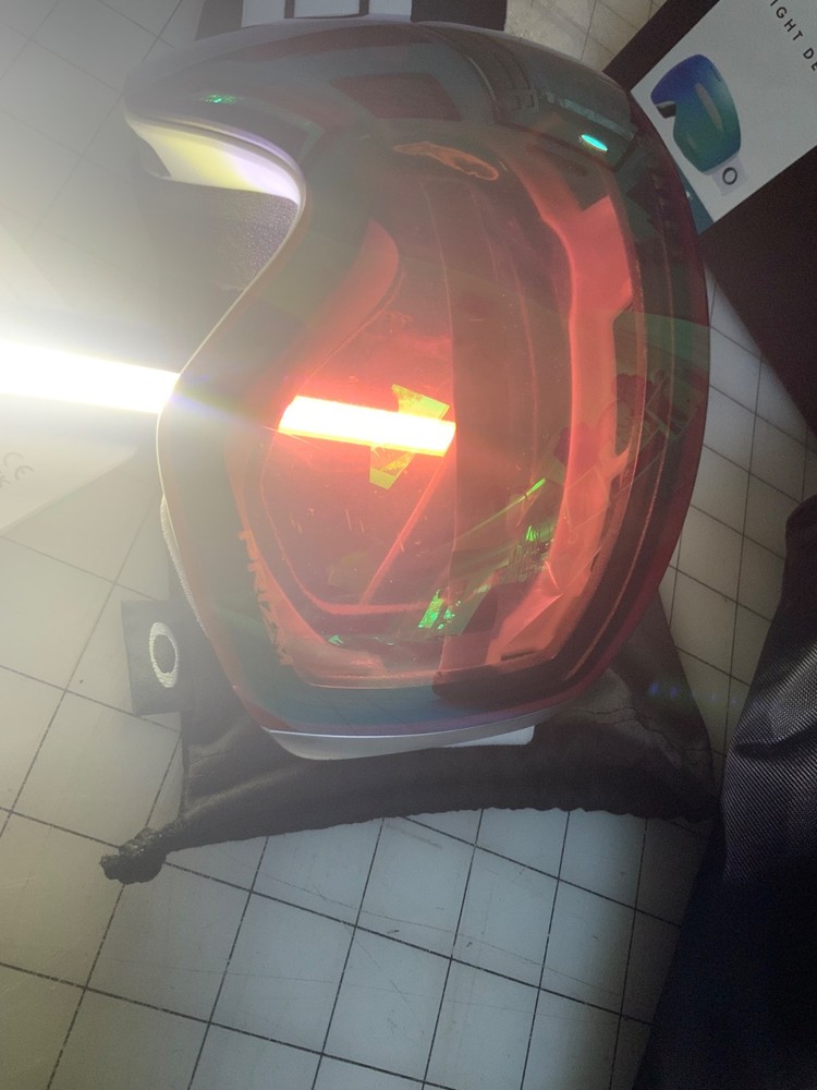 Oakley Flight Deck L Goggles White/Prizm Argon GBL Lense defect