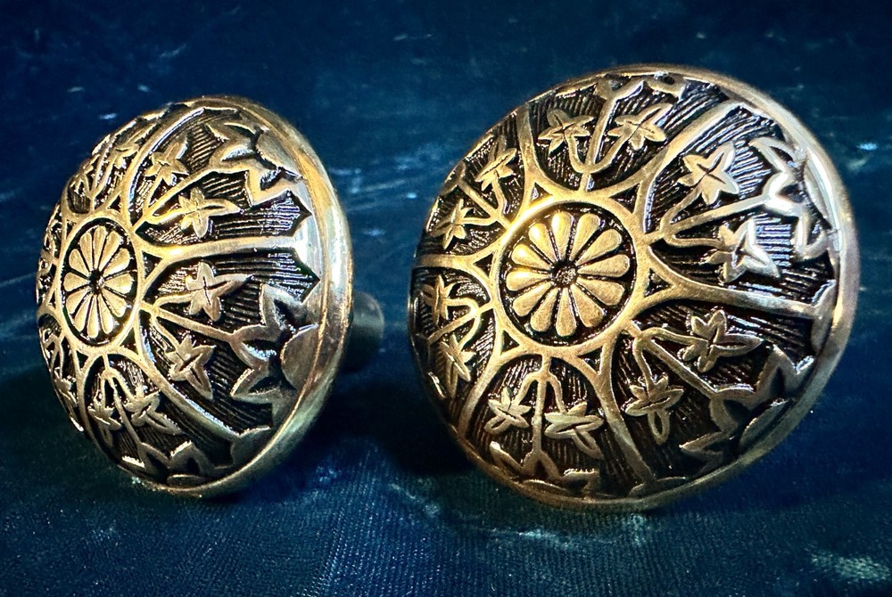 Antique Victorian Sargent Brass Arcadia Passage Set, 2 Door Knobs & 2 Backplates