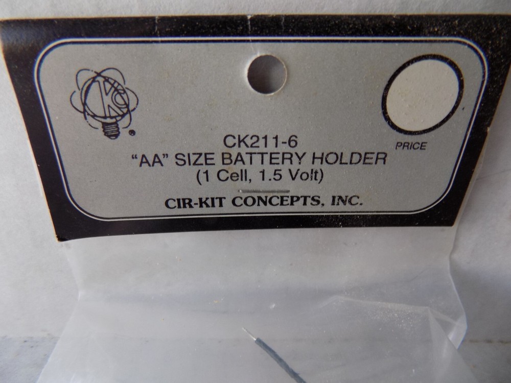 "AA" BATTERY HOLDER NEW