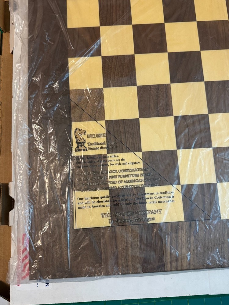 Snap-On Drueke Chess Set