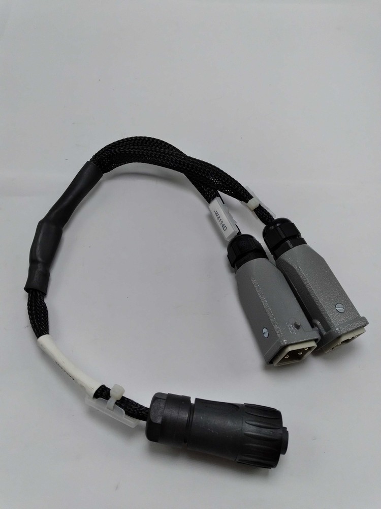 NEW NORDSON 1077572 CABLE ADAPTER