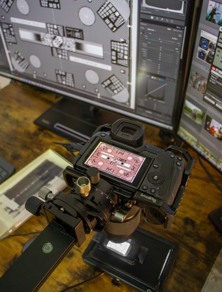 35mm Film Focus Checker High-Resolution Sharpness Calibration Target Chart