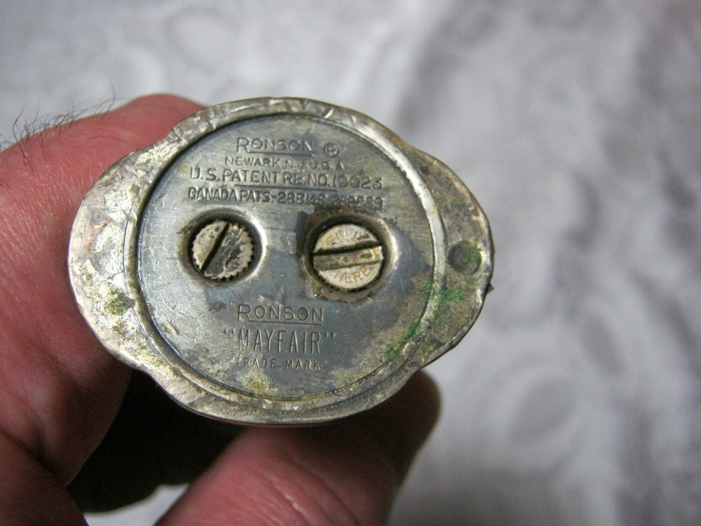 Ronson Mayfair Silver Plated TVintage Table Lighter