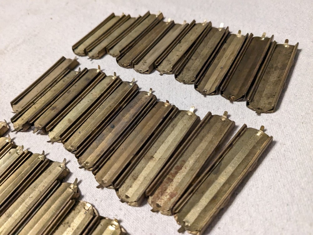 WW1 US Model 1903 Brass Stripper Clip - Both Ends Intact - ONE Piece