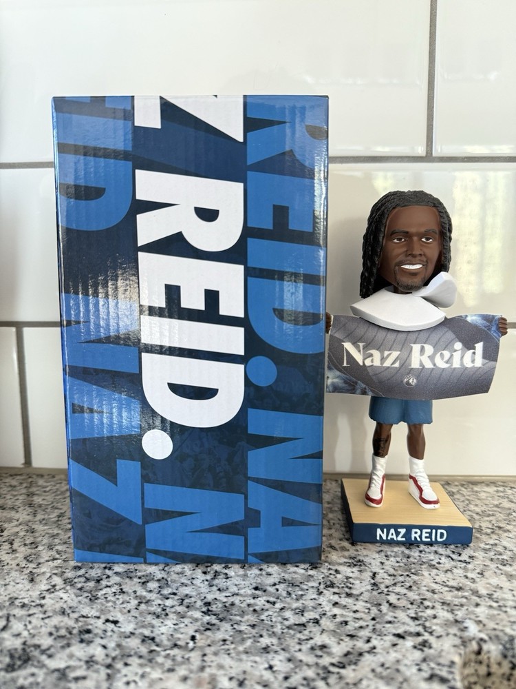NAZ REID BOBBLEHEAD/TOWEL BUNDLE