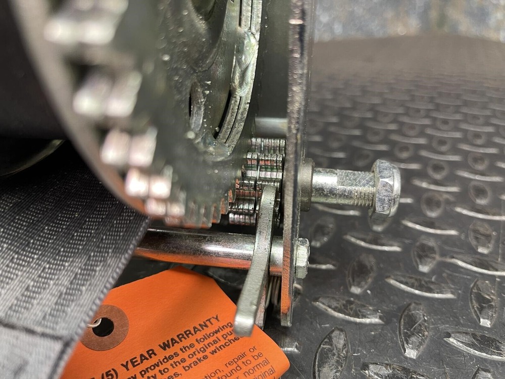 Dutton-Lainson DL1402A Medium Duty Pulling Winch w/ 20 Ft Strap, 1400 Lb, Unused