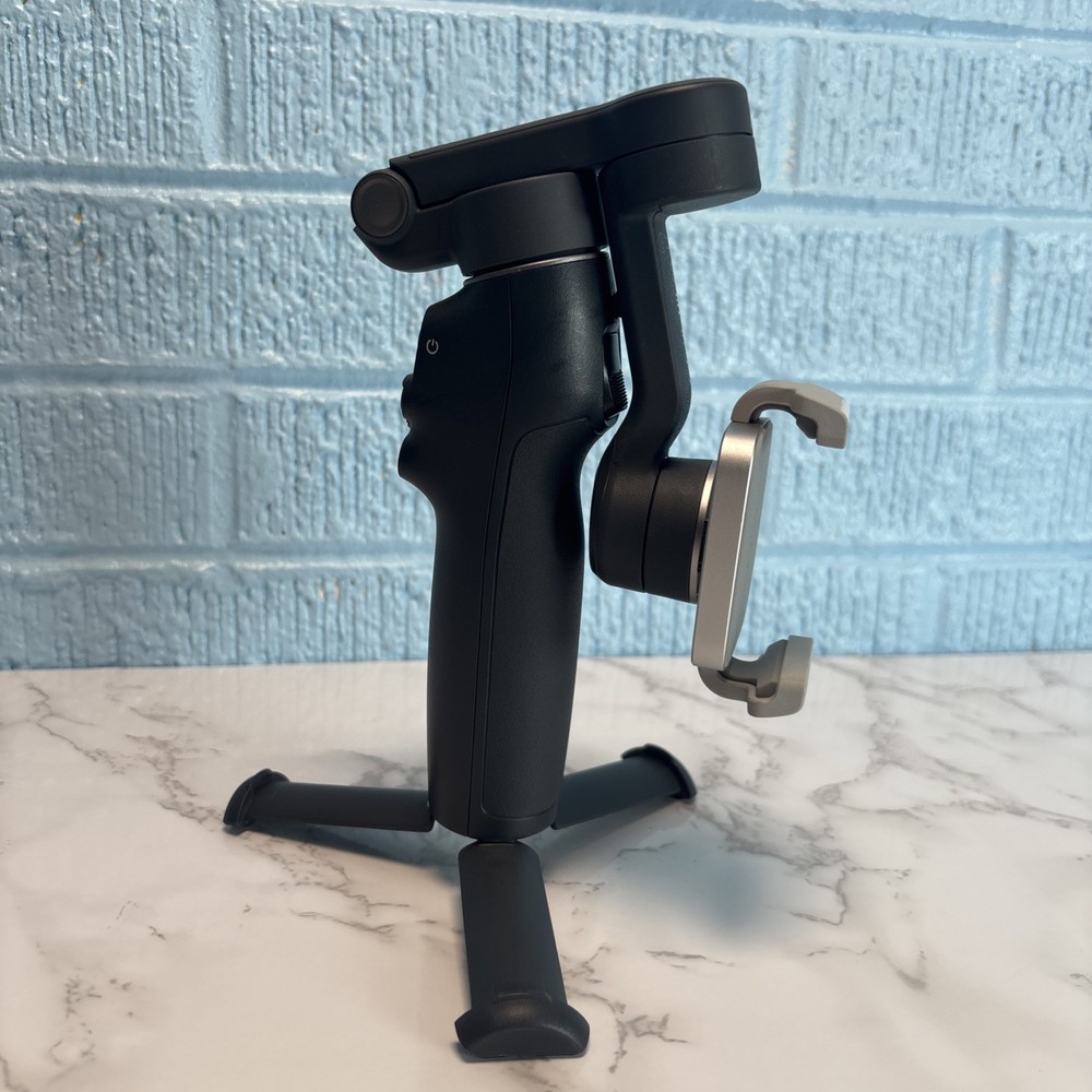 DJI Osmo Mobile 7P Gimbal Stabilizer 3-Axis Foldable Android iPhone