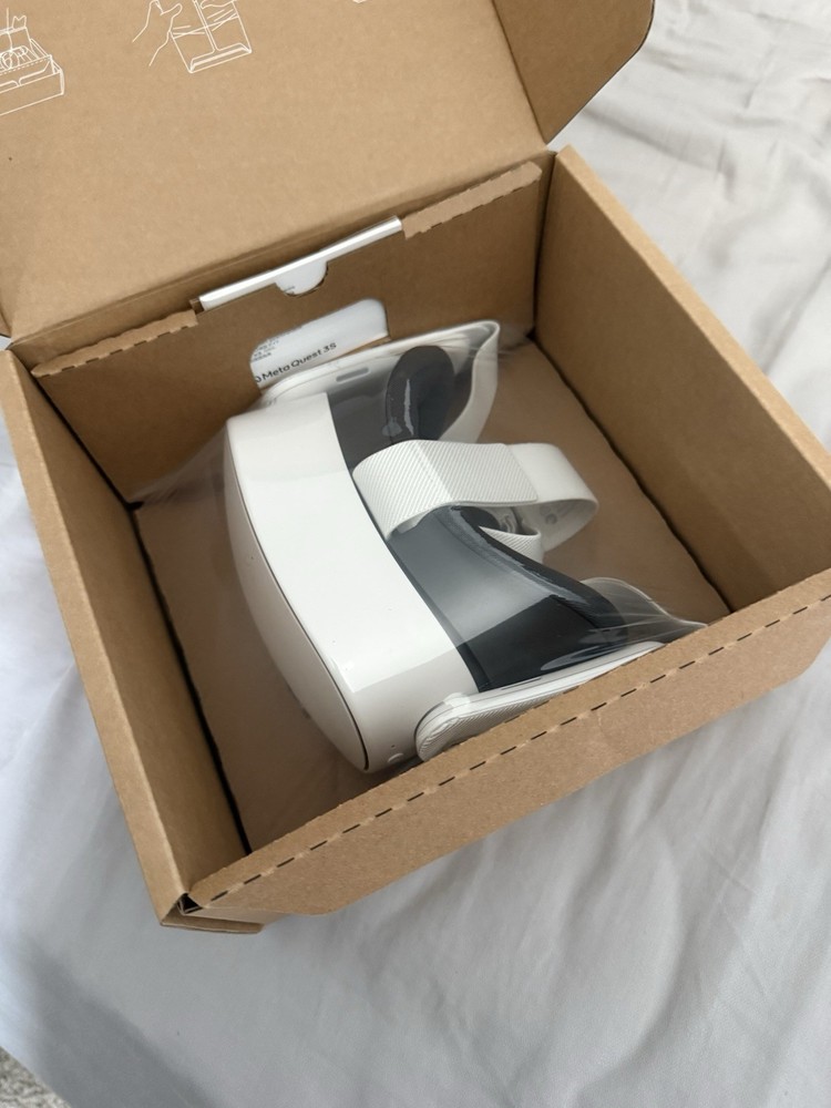 Brand New Quest 3s