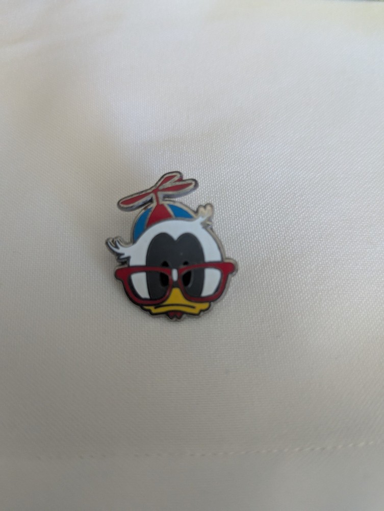 Disney Donald Duck Pin